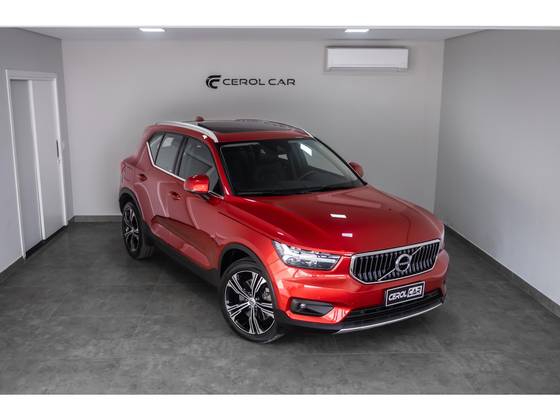 VOLVO XC40 1.5 T5 RECHARGE INSCRIPTION GEARTRONIC